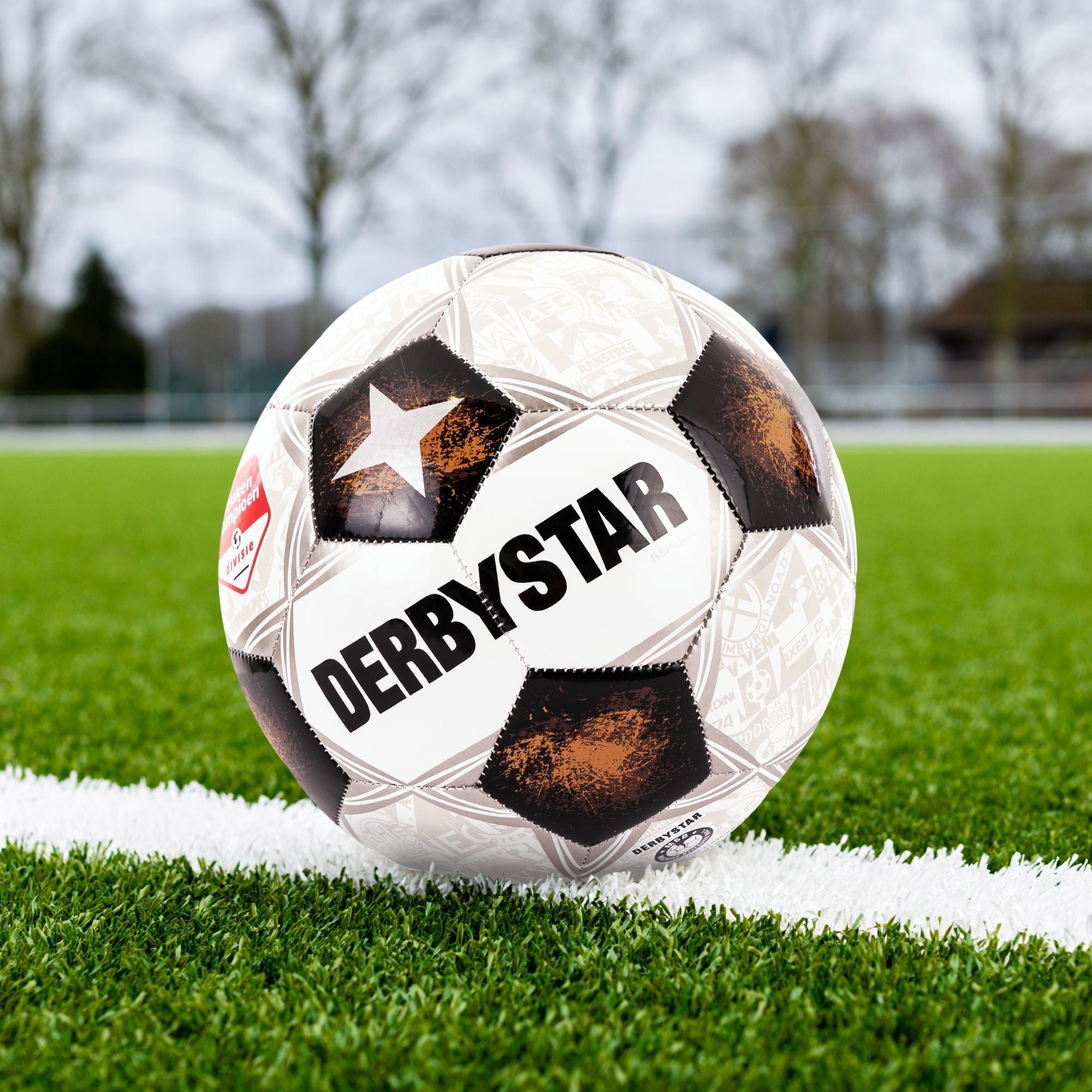 Derbystar Keuken Kampioen Divisie Replica 26/27