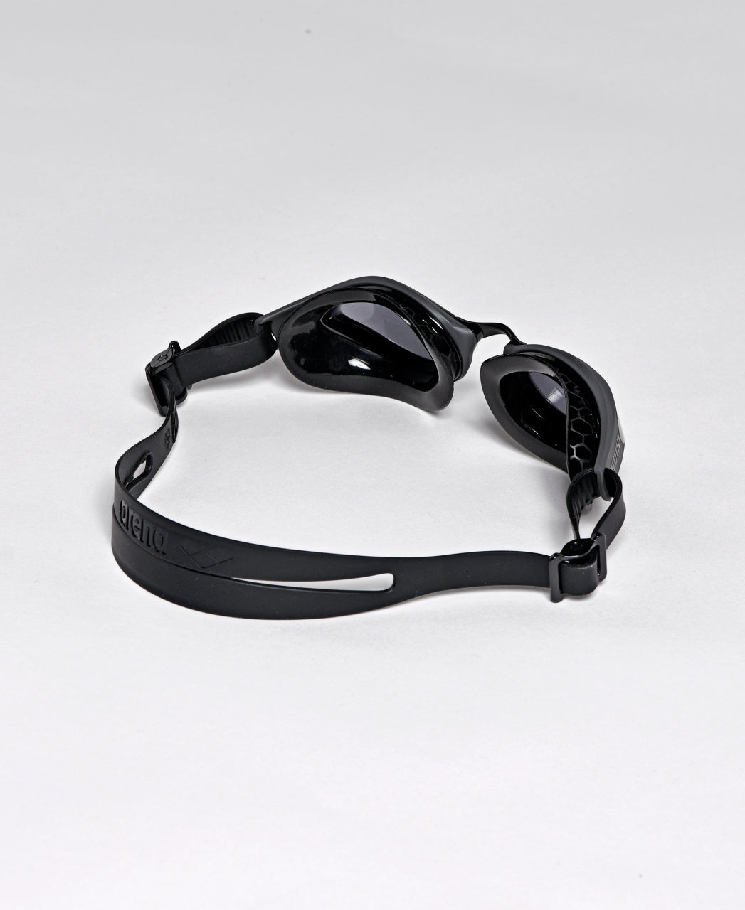 Arena Air-Bold Swipe Smoke-Smoke-Black SW3