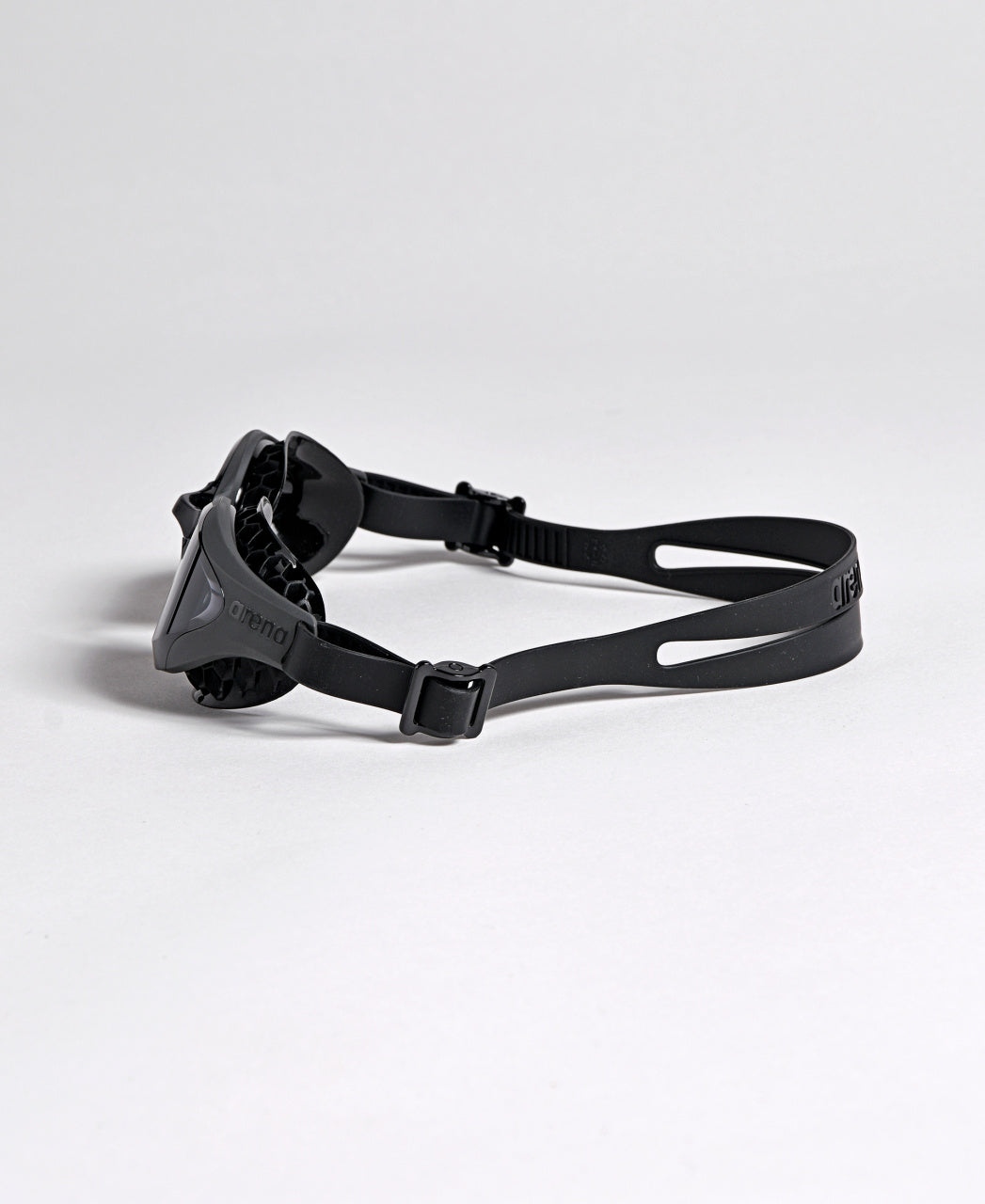 Arena Air-Bold Swipe Smoke-Smoke-Black SW3