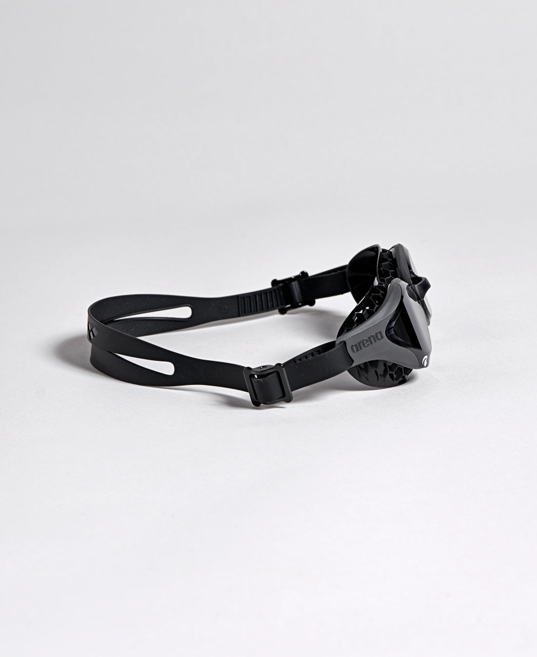Arena Air-Bold Swipe Smoke-Smoke-Black SW3