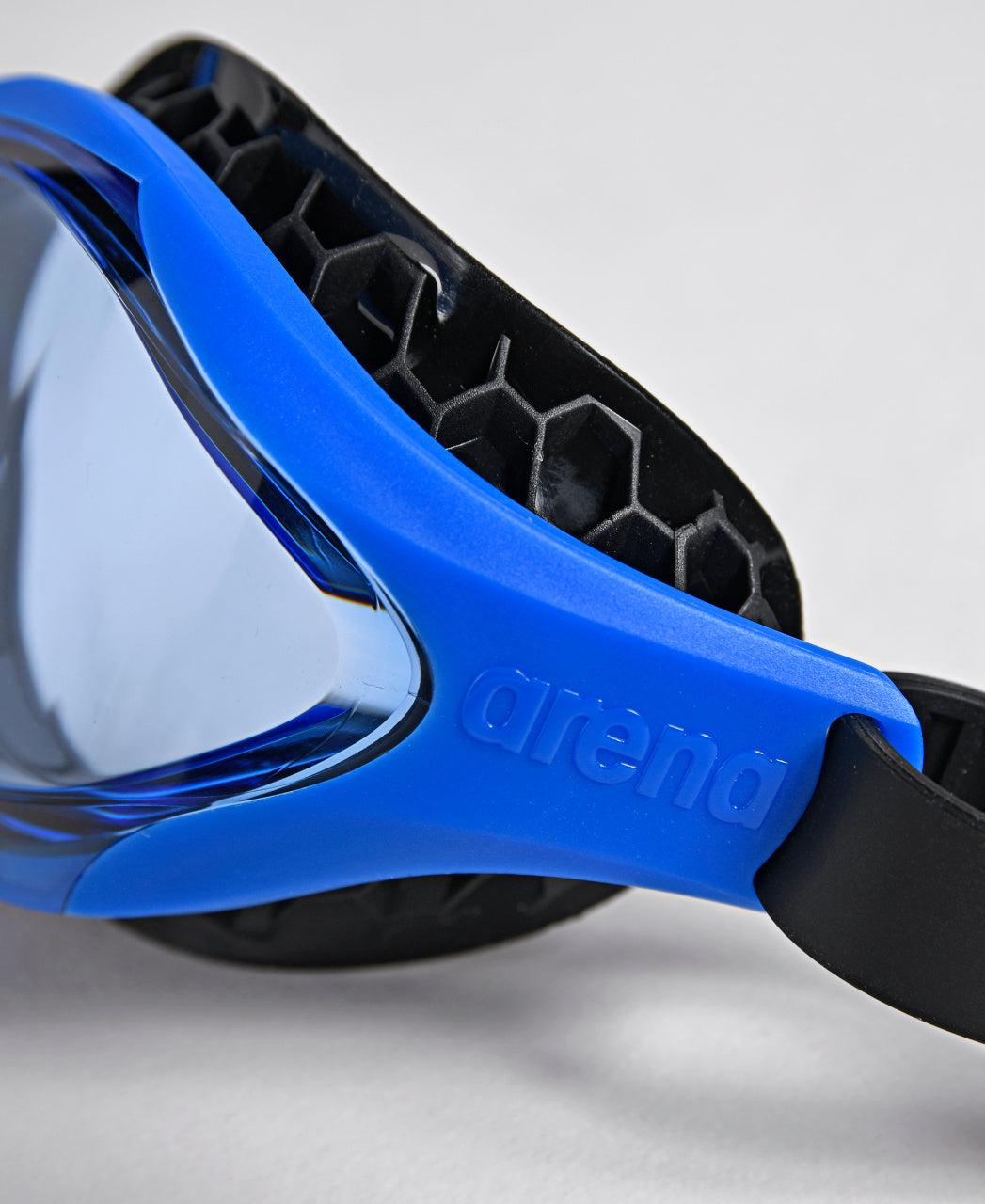 Arena Air-Bold Swipe Blue-Blue-Black SW1