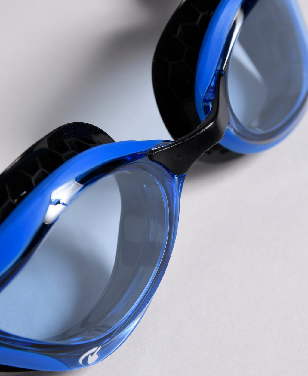 Arena Air-Bold Swipe Blue-Blue-Black SW1