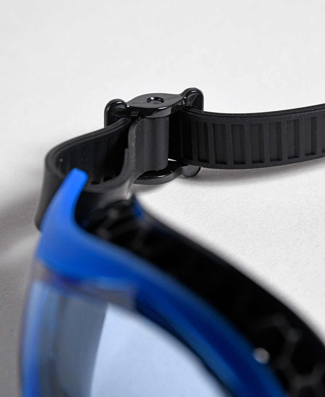 Arena Air-Bold Swipe Blue-Blue-Black SW1